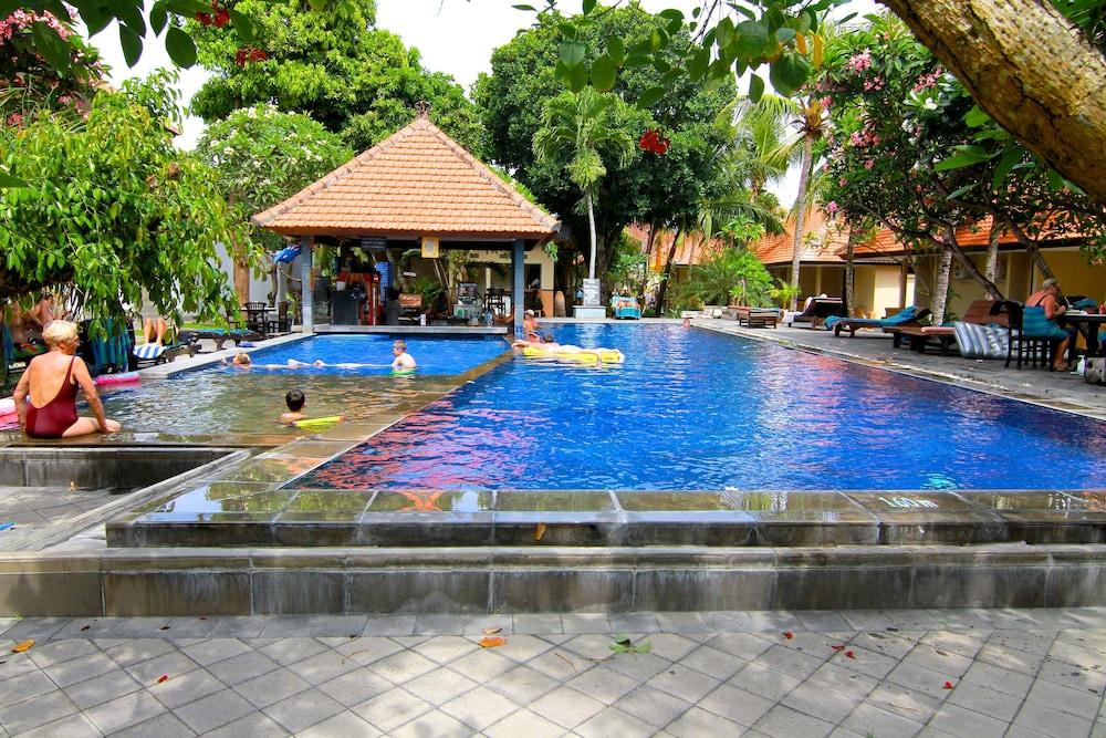 New Garden View Resort Legian Kültér fotó